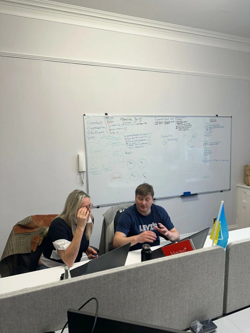 A second photo from Paul Ryazanov meeting Sarah Wilde in Chester to discuss building a founder personal brand