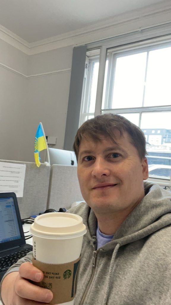 easter weekend ecommerce support